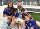 messi-family-dccf1384c5d74dc89e3bf2ea6f5417a9.jpg